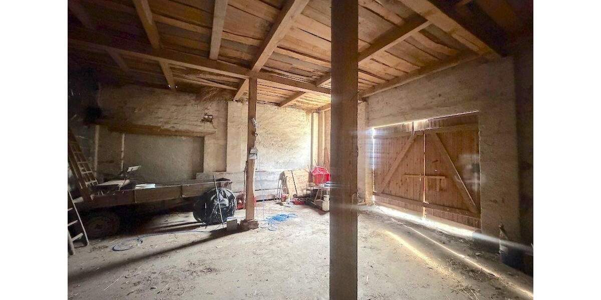 Einfamilienhaus Ziesar - 6 Zimmer, 207 m&sup2;, 240.000&euro; | Angebot:25880728