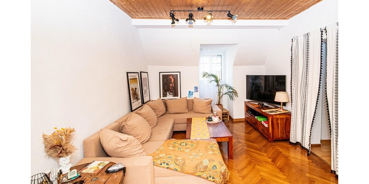 Großzügige Wohnung in zentraler Lage mit Wohlfühlbadmix - Etagenwohnung Cham | Angebot:24979592