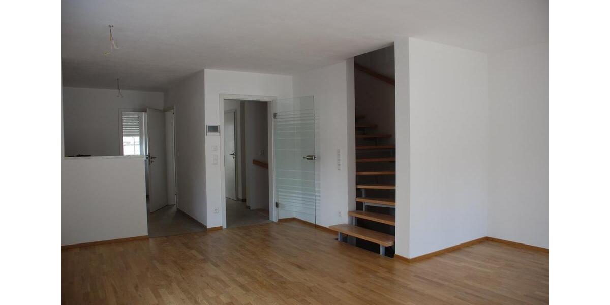 Doppelhaushälfte Ingolstadt - 5 Zimmer, 117 m&sup2;, 630.000&euro; | Angebot:27096378