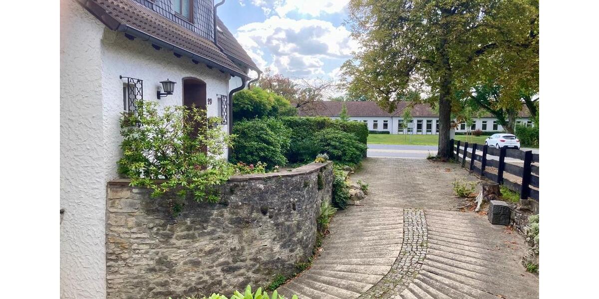 Einfamilienhaus Halle - 9 Zimmer, 207 m&sup2;, 489.000&euro; | Angebot:26130669