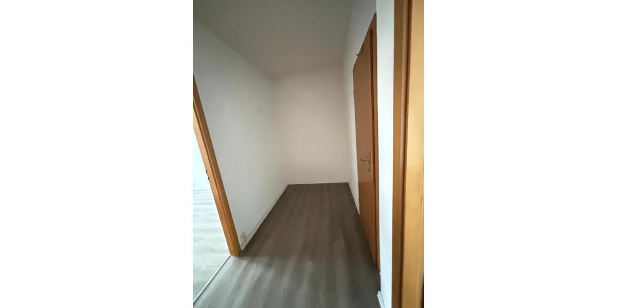 Dachgeschoßwohnung Jena Lobeda-Altstadt - 2 Zimmer, 55 m&sup2;, 600&euro; | Angebot:26367193