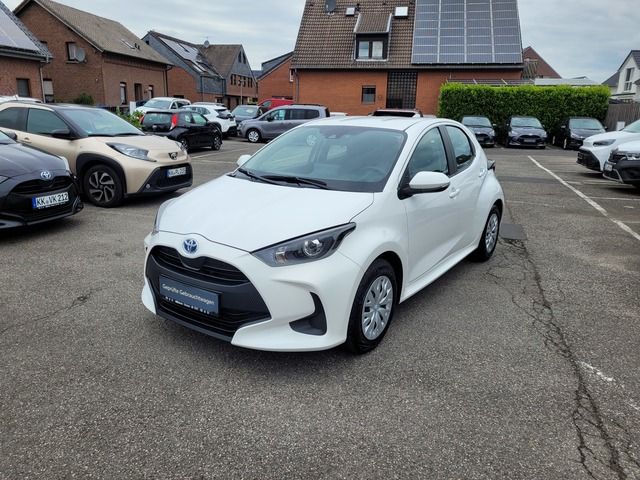 Toyota Yaris 23.755 km 18.880 &euro; Viersen 41748