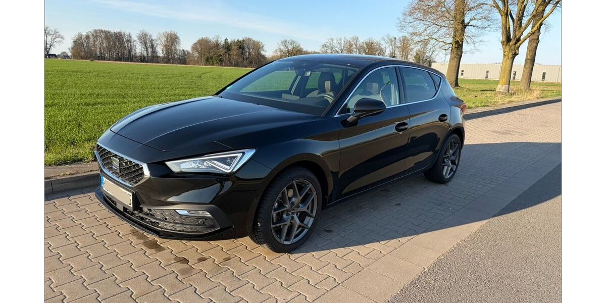 Seat Leon 38.310 km 17.800 &euro; Emsdetten 48282
