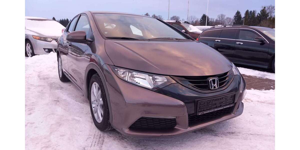 Honda Civic 64.033 km 9.990 &euro; Großröhrsdorf OT Bretnig 01900