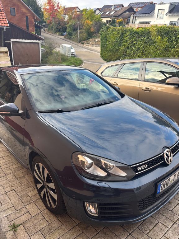 VW Golf 273.000 km 6.500 € Öhringen 74613