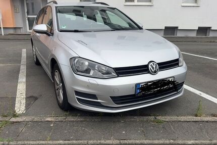VW Golf 208.000 km 6.700 &euro; Wetzlar 35578