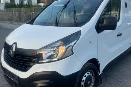 Renault Trafic 129.000 km 12.590 € Gelsenkirchen 45884