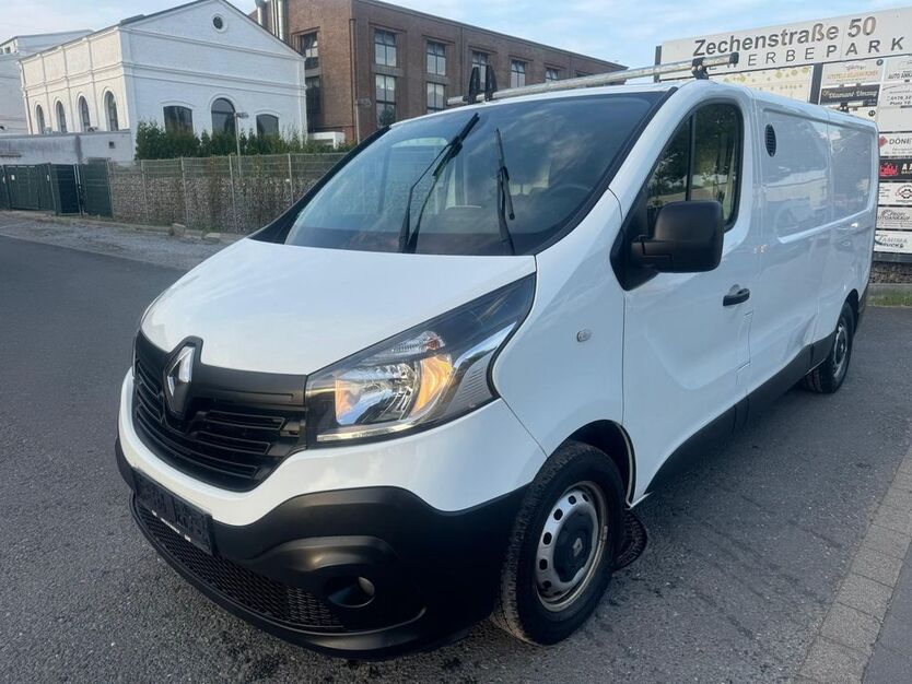 Renault Trafic 129.000 km 12.590 € Gelsenkirchen 45884