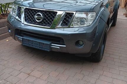 Nissan Pathfinder 274.334 km 9.300 € Wetter 35083