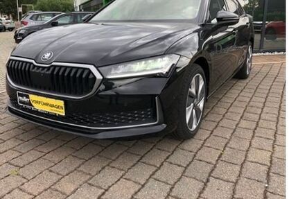 Skoda Superb 9.880 km 35.510 &euro; Glauchau/ Sachsen 08371