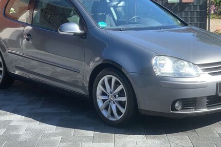 VW Golf 273.000 km 1.200 &euro; Uetze 31311