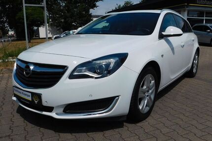 Opel Insignia 52.900 km 8.980 &euro; Selm 59379
