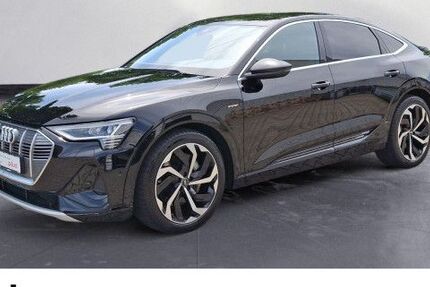 Audi e-tron 35.003 km 29.890 &euro; Binzen 79589