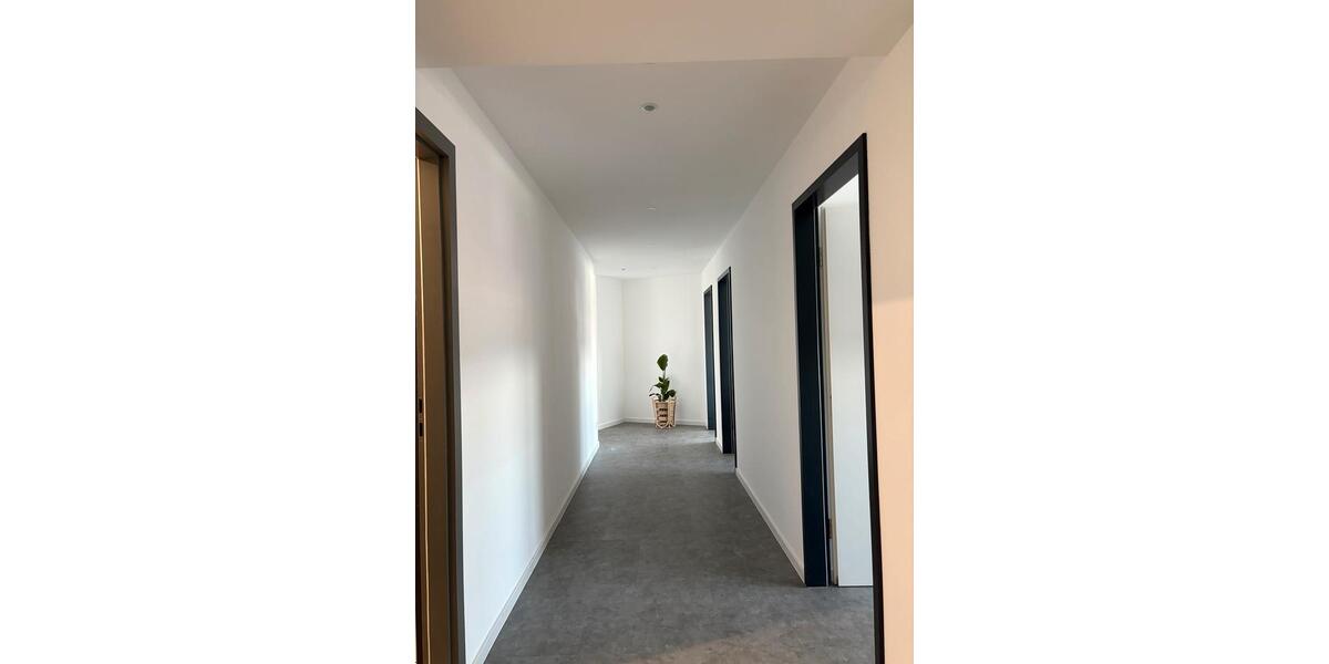 Etagenwohnung Leinfelden-Echterdingen Echterdingen - 10 Zimmer, 238 m&sup2;, 590&euro; | Angebot:26645508