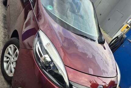 Renault Scenic 129.000 km 5.300 € Rheine 48431