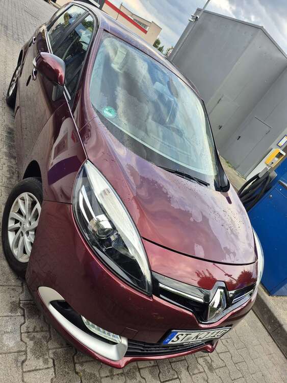 Renault Scenic 129.000 km 5.300 € Rheine 48431