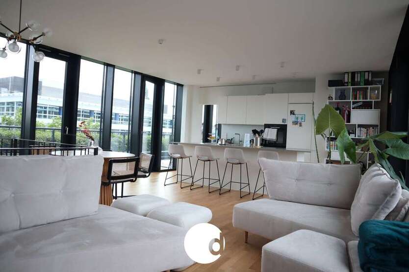 Wohnung zum Mieten in Stuttgart 2.500 € 111.86 m²
