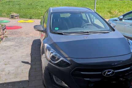 Hyundai i30 150.000 km 9.700 &euro; Insheim 76865