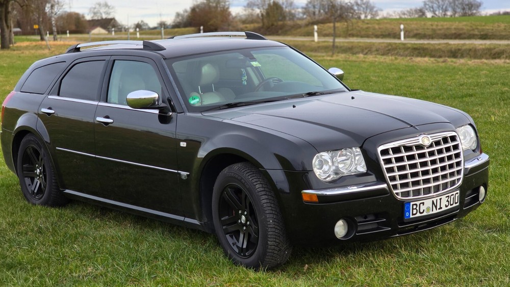 Chrysler 300C 200.000 km 25.000 € Achstetten 88480