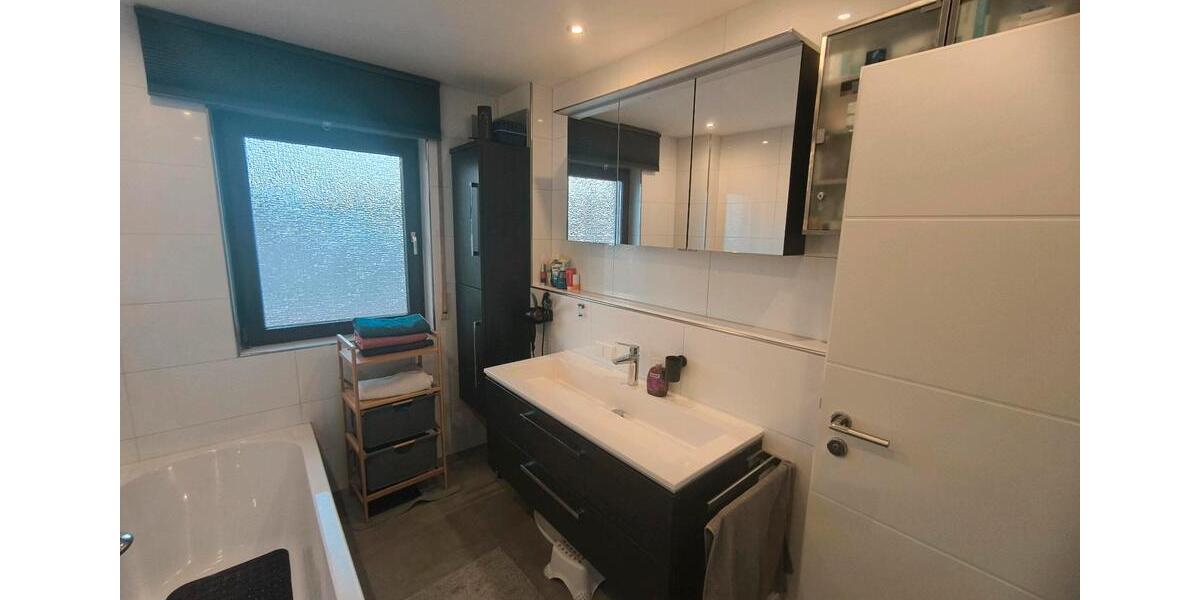 Etagenwohnung Mörlenbach - 3.5 Zimmer, 85 m&sup2;, 330.000&euro; | Angebot:25973404