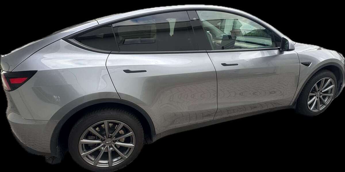 Tesla Model Y 29.000 km 39.900 &euro; Erpel 53579