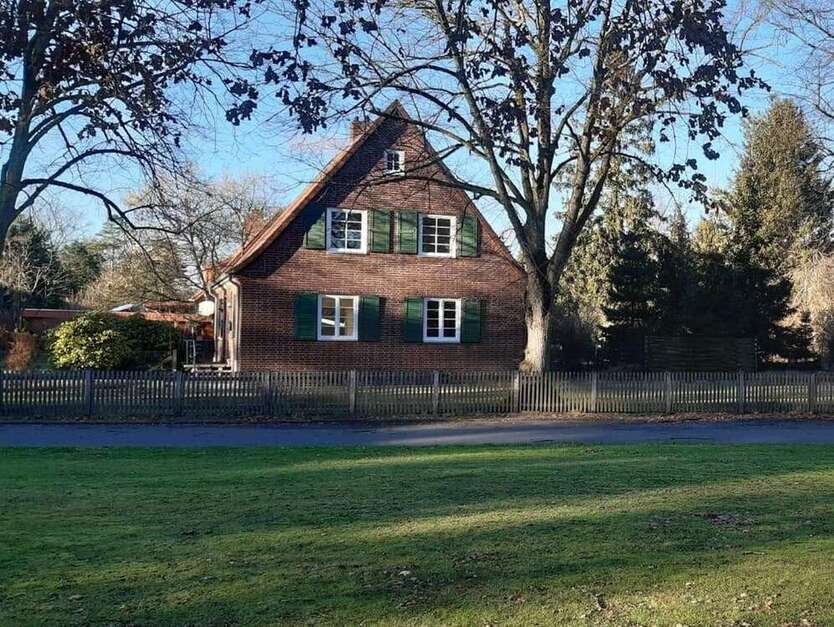 Haus zum Kaufen in Faßberg 159.000 € 90 m²