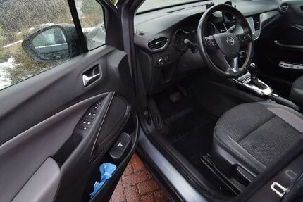Opel Crossland (X) 157.000 km 9.300 &euro; Ringsberg 24977