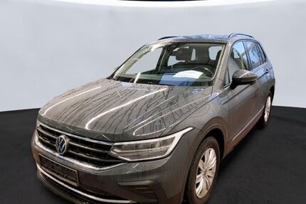 VW Tiguan 92.000 km 25.990 &euro; Peine 31228