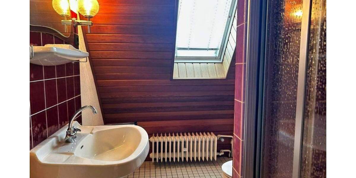 Einfamilienhaus Steinheim Sandebeck - 9 Zimmer, 209 m&sup2;, 249.000&euro; | Angebot:25069585