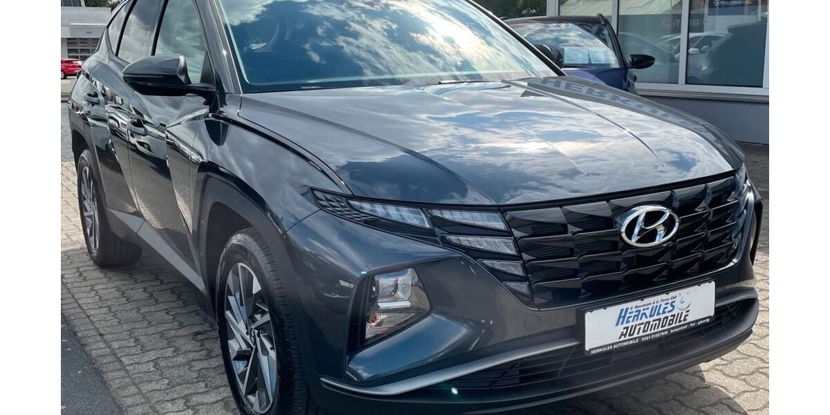 Hyundai TUCSON 15.200 km 23.990 &euro; Fuldatal-Kassel 34233