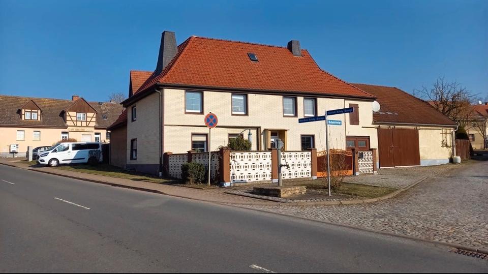 Einfamilienhaus Buttstädt - 9 Zimmer, 150 m&sup2;, 138.000&euro; | Angebot:27164480