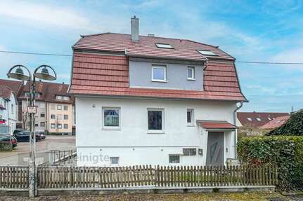 Haus zum Kaufen in Eningen unter Achalm 630.000 € 200 m²