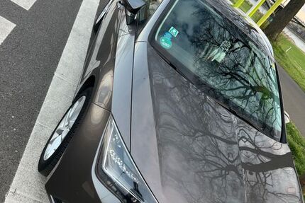Seat Leon 211.000 km 7.500 &euro; Köln 51107