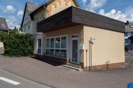 Haus Sinn - 8 Zimmer, 282 m&sup2;, 195.000&euro; | Angebot:27357341