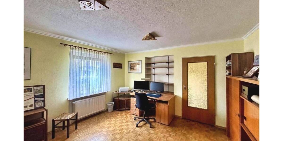 Einfamilienhaus Uelzen Oldenstadt - 1 Zimmer, 205 m&sup2;, 295.000&euro; | Angebot:26434033