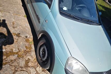Opel Corsa 175.000 km 2.300 &euro; Völklingen 66333