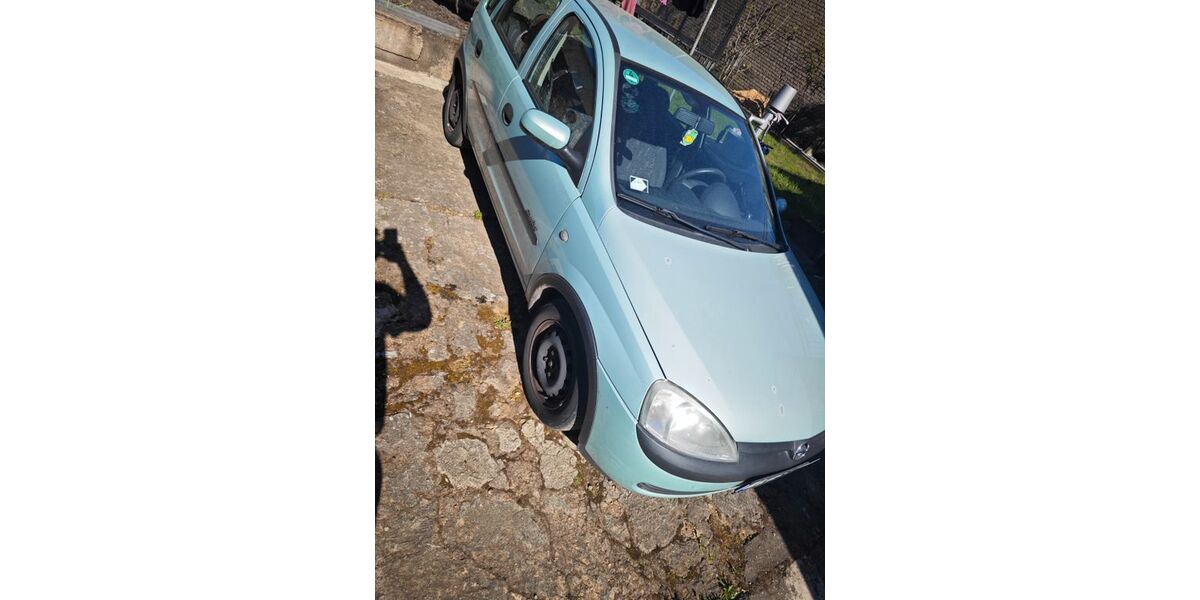 Opel Corsa 175.000 km 2.300 &euro; Völklingen 66333