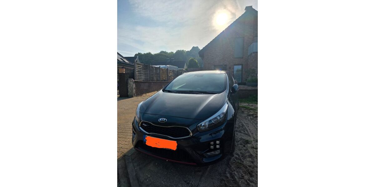 Kia pro ceed / ProCeed 122.000 km 11.555 &euro; Rees 46483