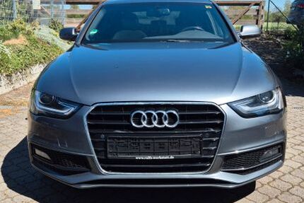 Audi A4 128.000 km 14.400 &euro; Olching 82140