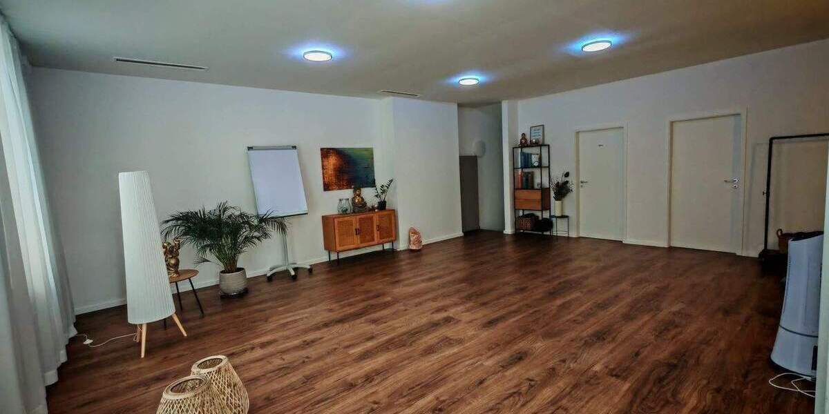 NEUMANN - Gepflegte und schöne Gewerbeeinheit in guter Lage! 3 zimmer