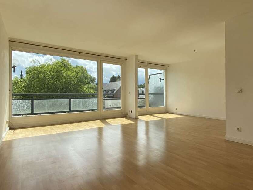 Wohnung zum Mieten in HamburgWellingsbüttel 1.020 € 84 m²
