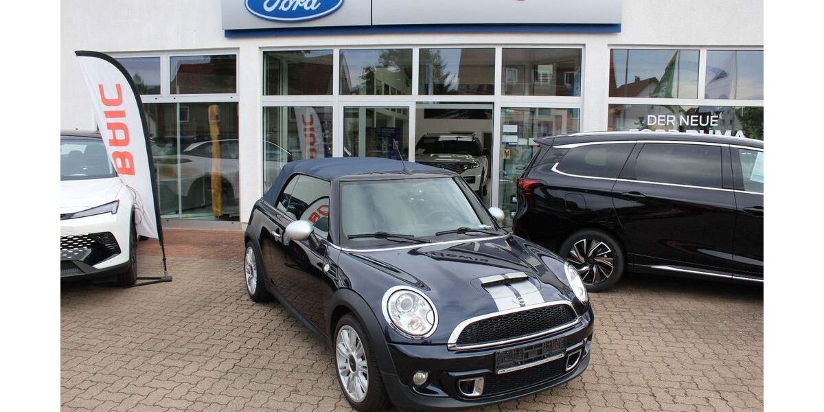 Mini Cooper Cabrio 110.800 km 8.900 &euro; Delligsen 31073