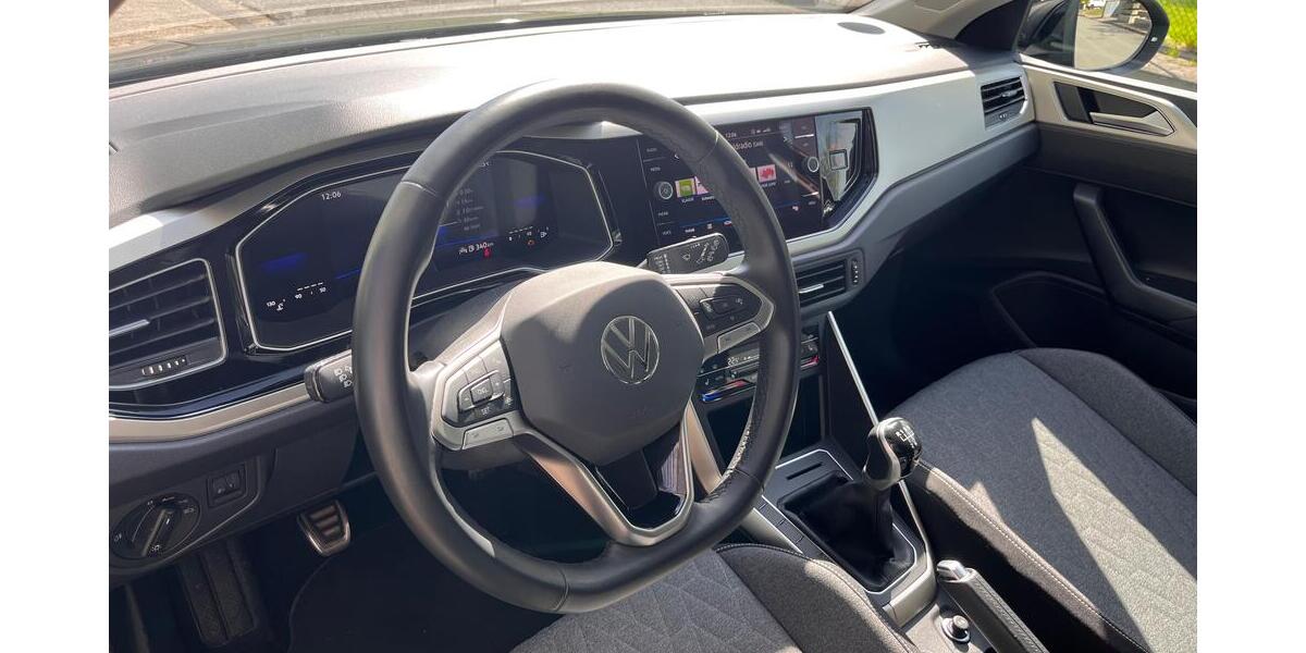 VW Taigo 16.000 km 17.500 &euro; Wolfsburg 38442