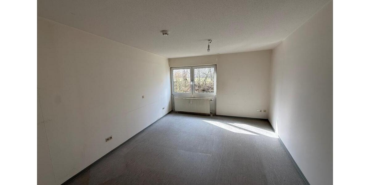 Erdgeschoßwohnung Wolfsburg - 2 Zimmer, 63 m&sup2;, 530&euro; | Angebot:25479534