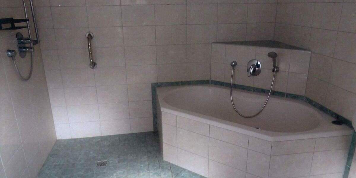 Einfamilienhaus Kaltennordheim - 1 Zimmer, 193 m&sup2;, 75.000&euro; | Angebot:26656906