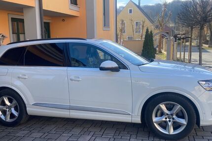Audi Q7 95.000 km 35.400 &euro; Velburg 92355
