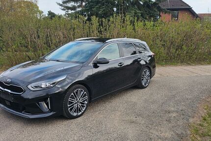 Kia ceed Sportswagon 78.500 km 20.990 &euro; Berlin 13051