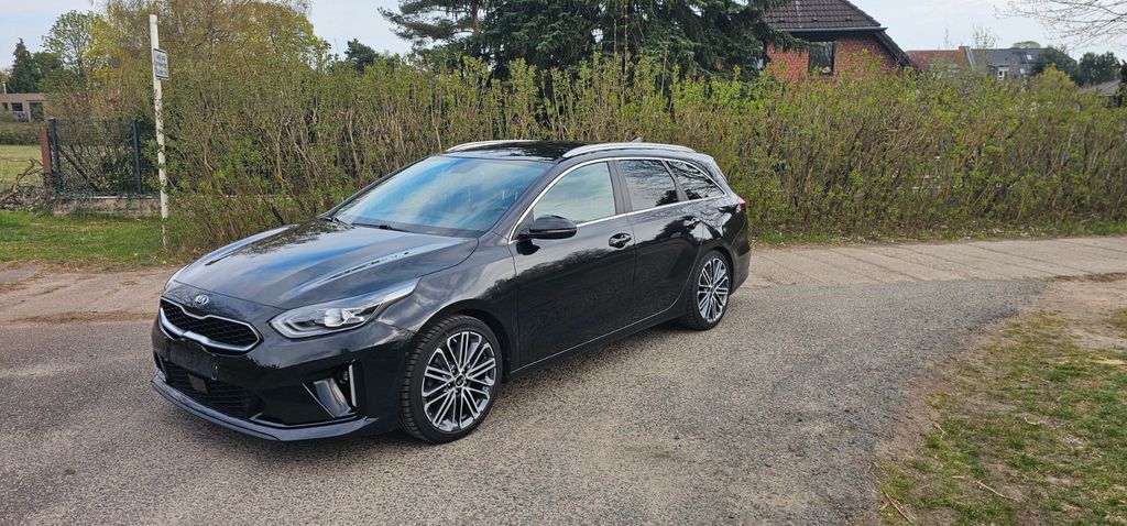 Kia ceed Sportswagon 78.500 km 20.990 &euro; Berlin 13051