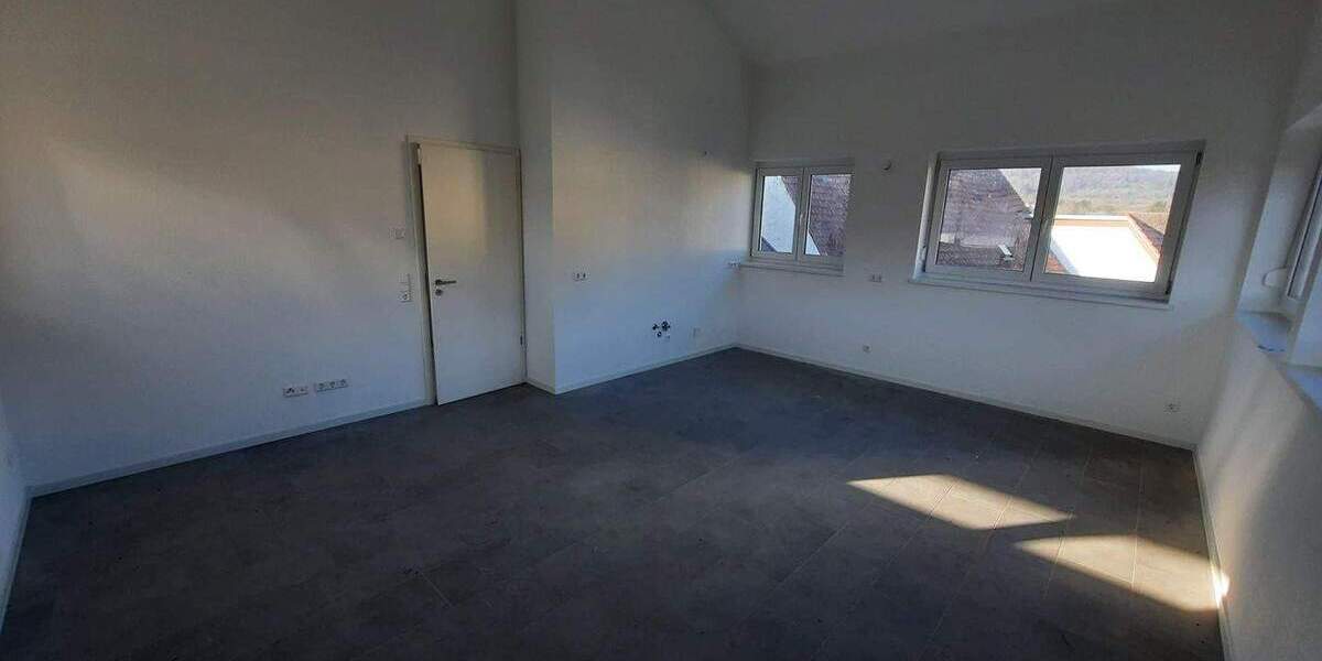 Etagenwohnung Engen Neuhausen - 2 Zimmer, 58 m&sup2;, 780&euro; | Angebot:25409909