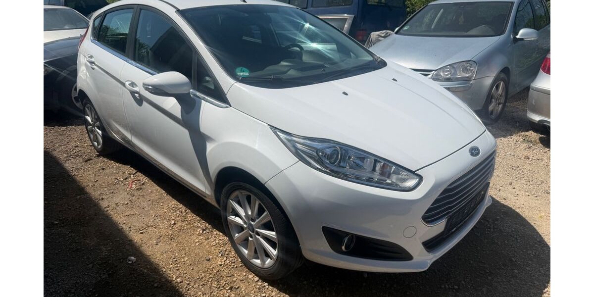 Ford Fiesta 122.000 km 5.800 &euro; Ulm-Donautal 89079